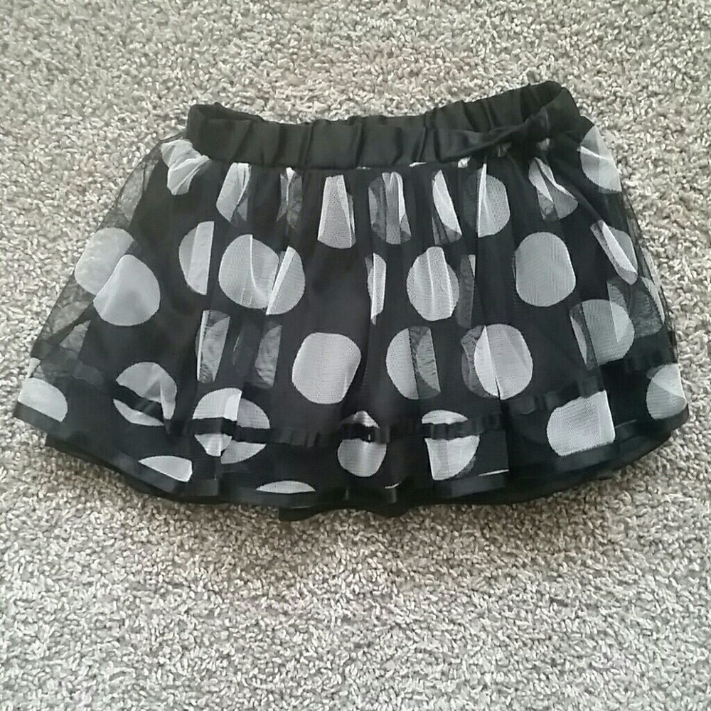 🎀Lot of 3 skirts 4T🎀 - Picture 3 of 4